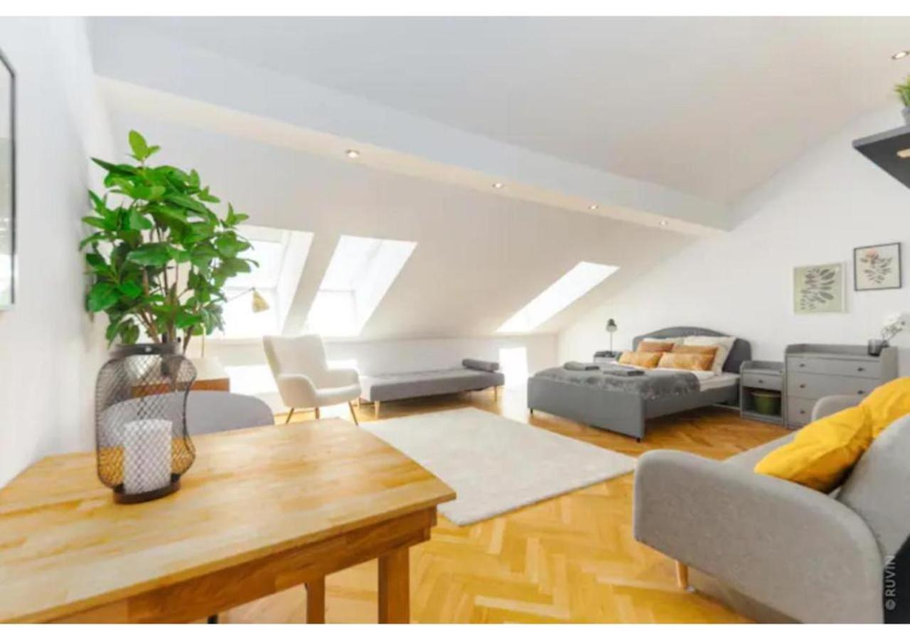 וינה Designer Apartments, 2 Min To U1 Reumannplatz מראה חיצוני תמונה