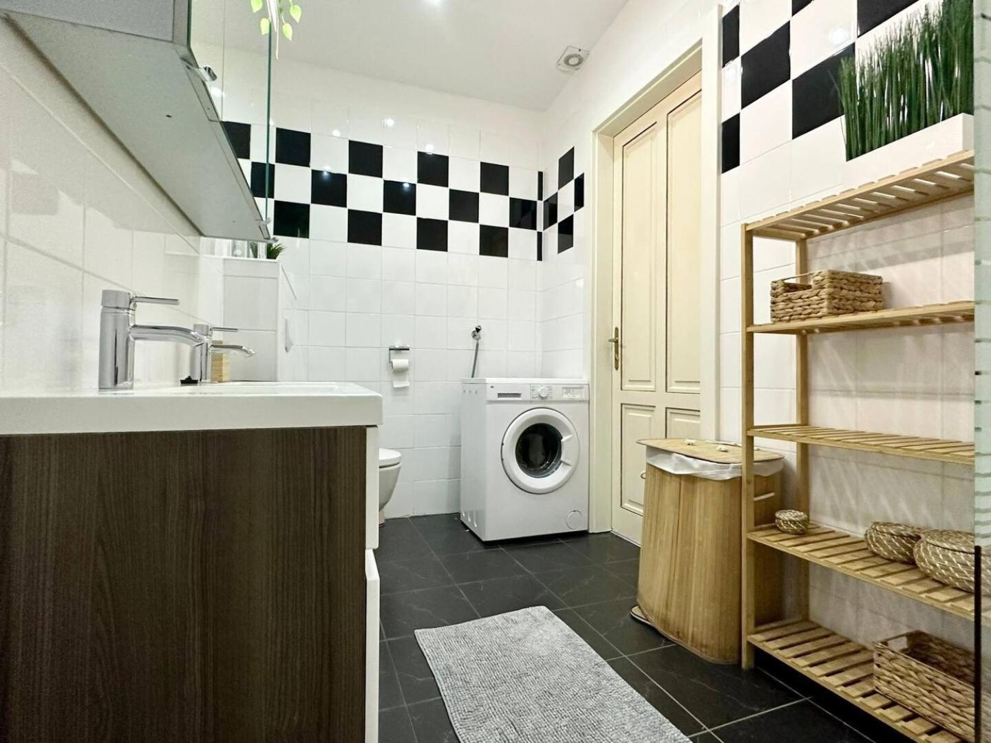 וינה Designer Apartments, 2 Min To U1 Reumannplatz מראה חיצוני תמונה